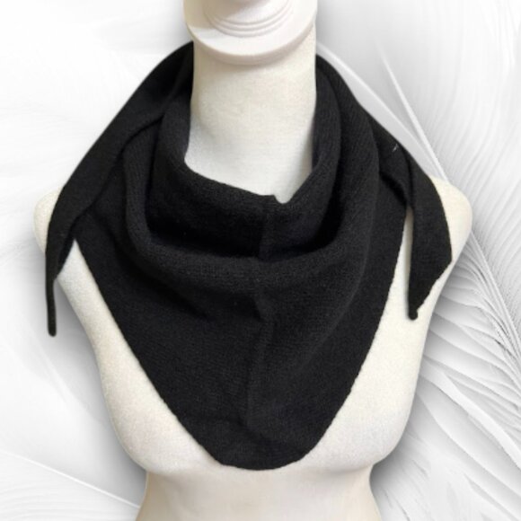 Black 100% Wool Shawl Wrap Scarf Soft - Picture 1 of 4